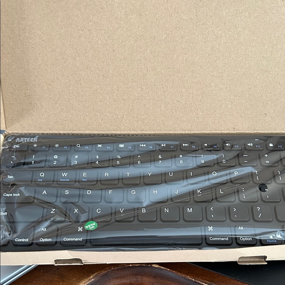 Black Arteck Wireless Keyboard
